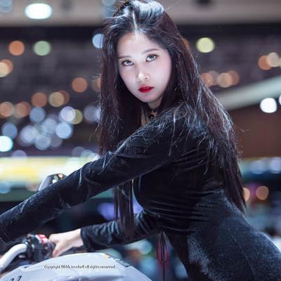 Han Yu Ri｜한유리 - Busan International Motor Show - 068