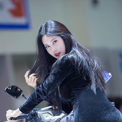 Han Yu Ri｜한유리 - Busan International Motor Show - 201