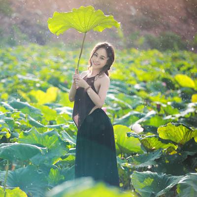 Hà Min - Gái xinh và hoa sen 13