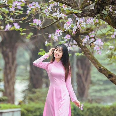 Màu tím mộng mơ của Áo Dài Việt Nam 08