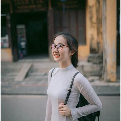 Võ Xuân Châu - Áo Dài ở Hội An 16