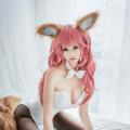 Tamamo Bunny - 玉藻兔女郎 16.jpg