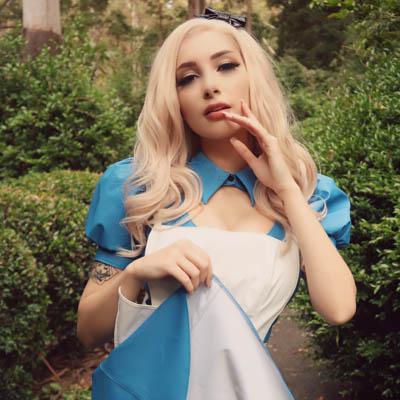 Bekejacoba - Alice's Adventures in Wonderland - Alice 25