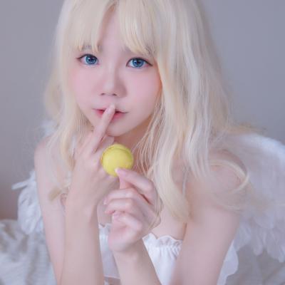 Sally Dorasnow - Filo 06