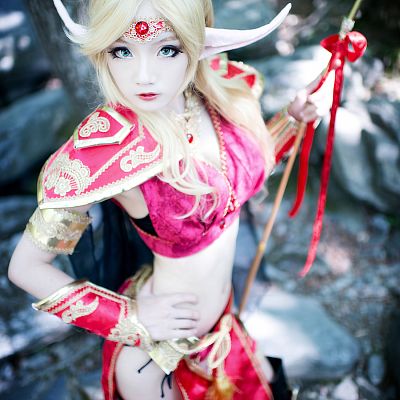 [Aza miyuko] Blood Elf Priest (World of Warcraft) 01