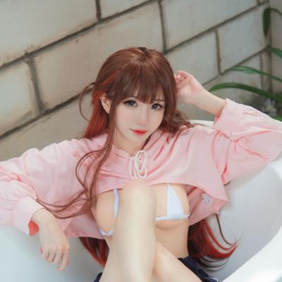 Sally Dorasnow - Chizuru 36